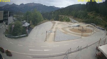 Serfaus-Fiss-Ladis Waldbahn Pump Track snow cam captured at 24 September 2026 at 5:08 pm GMT+2