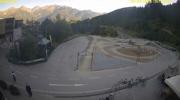 Serfaus-Fiss-Ladis Waldbahn Pump Track snow cam captured at 25 September 2026 at 5:09 pm GMT+2