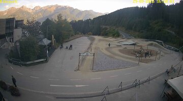 Serfaus-Fiss-Ladis Waldbahn Pump Track snow cam captured at 29 September 2026 at 5:05 pm GMT+2