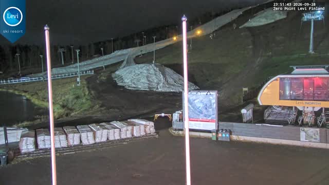 Levi Zero Point snow cam captured at 28 September 2026 at 11:52 pm GMT+3