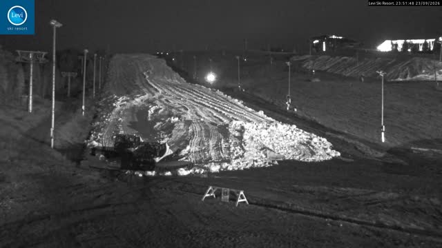 Levi Levi Glacier Express snow cam captured at 23 September 2026 at 11:52 pm GMT+3