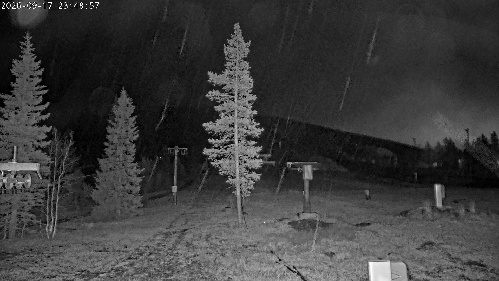 Ylläs Ski Centre North snow cam captured at 17 September 2026 at 11:49 pm GMT+3