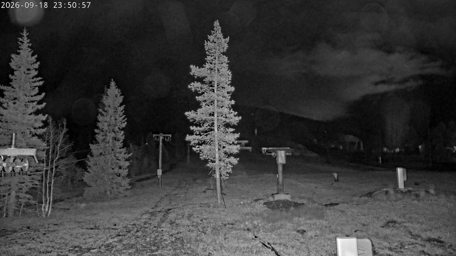 Ylläs Ski Centre North snow cam captured at 18 September 2026 at 11:51 pm GMT+3