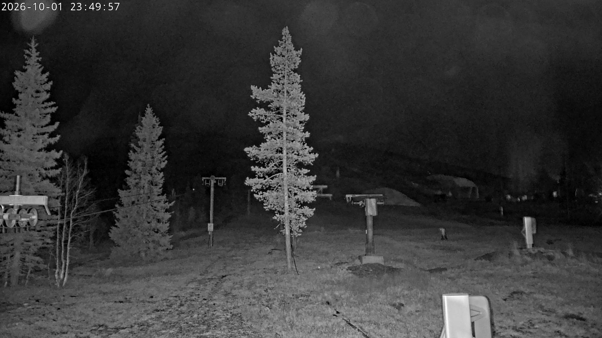 Ylläs Ski Centre North snow cam captured at 1 October 2026 at 11:50 pm GMT+3