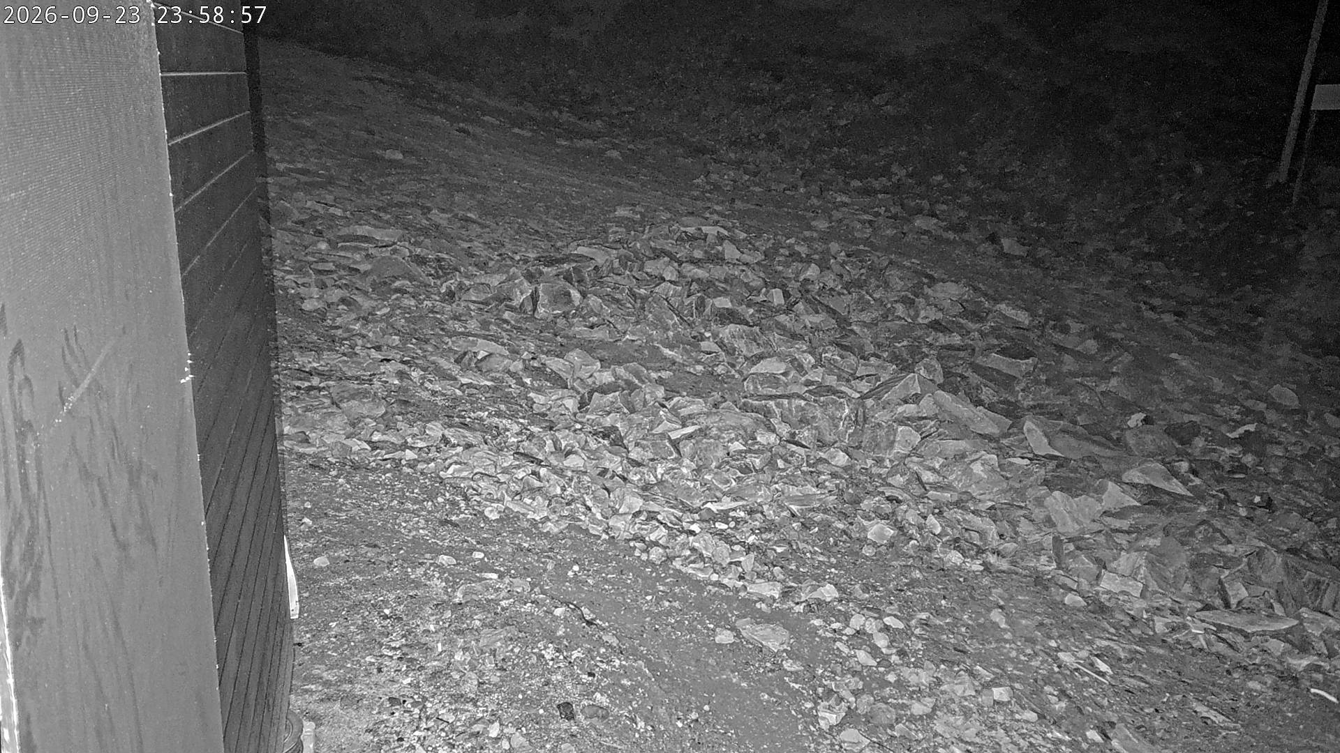 Ylläs Varkaankuru North snow cam captured at 23 September 2026 at 11:59 pm GMT+3