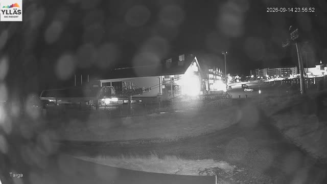 Ylläs Gondola Lower Station Live snow cam captured at 14 September 2026 at 11:57 pm GMT+3