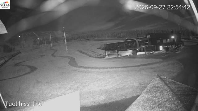 Ylläs Ylläs Express Live snow cam captured at 27 September 2026 at 11:55 pm GMT+3