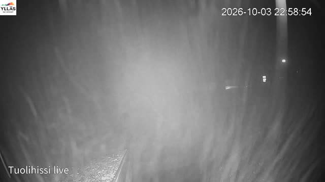 Ylläs Ylläs Express Live snow cam captured at 3 October 2026 at 11:59 pm GMT+3
