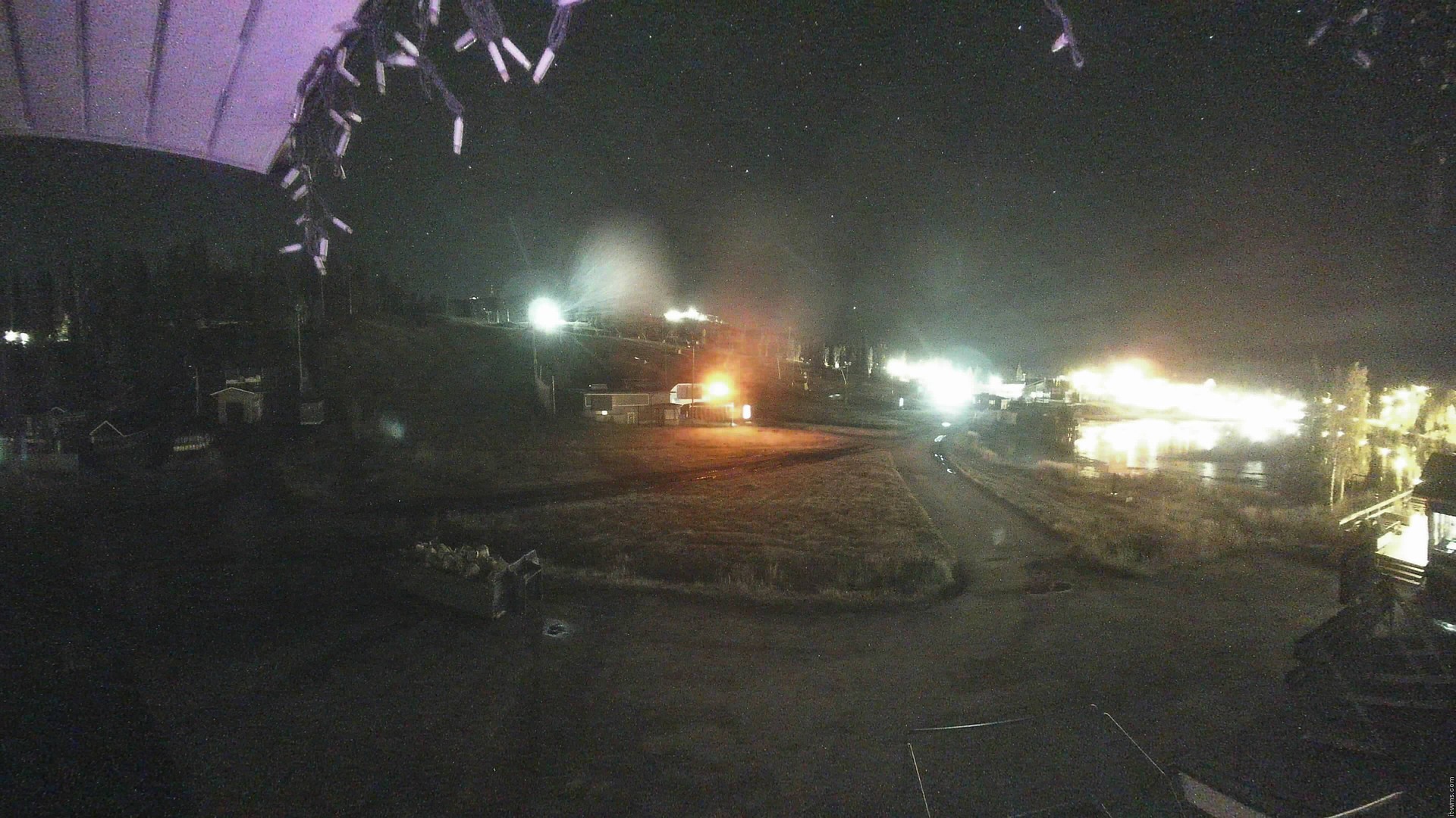 Ruka Vuosseli snow cam captured at 18 September 2026 at 11:04 pm GMT+3
