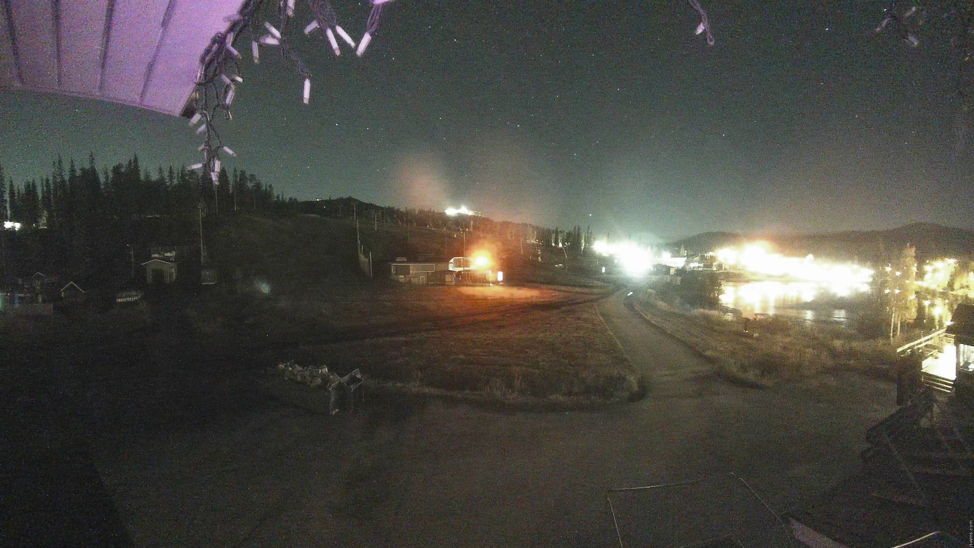 Ruka Vuosseli snow cam captured at 22 September 2026 at 11:11 pm GMT+3