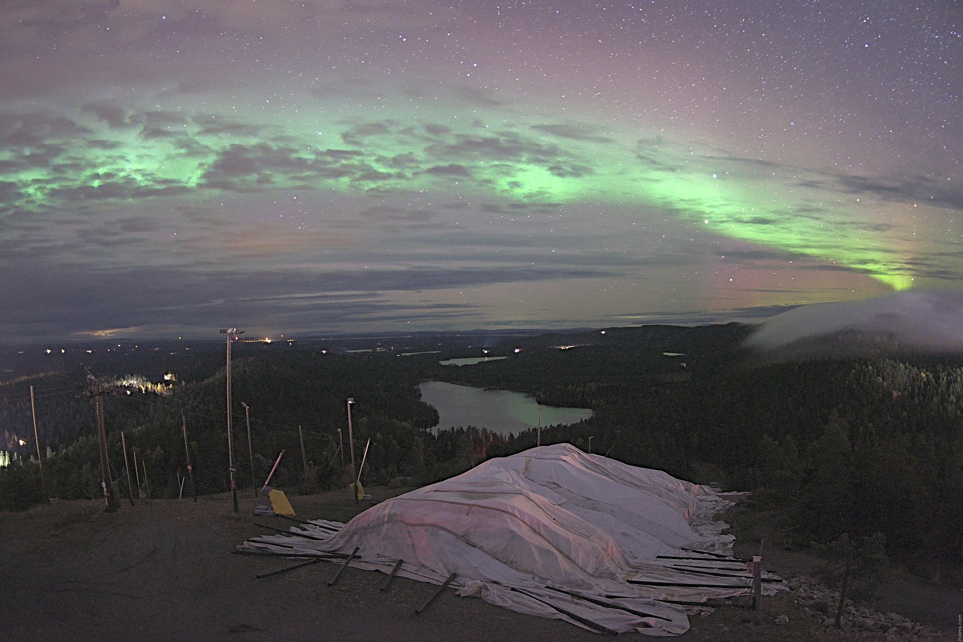 Ruka Pessari Summit snow cam captured at 18 September 2026 at 11:59 pm GMT+3