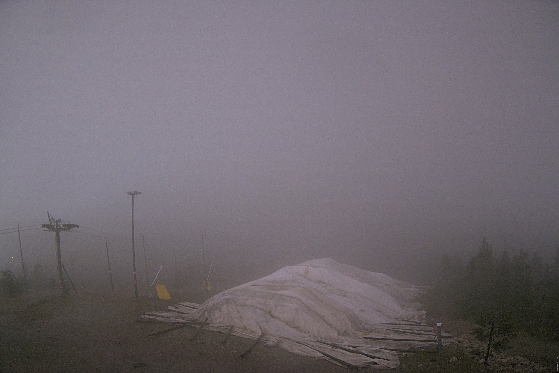 Ruka Pessari Summit snow cam captured at 20 September 2026 at 11:54 pm GMT+3