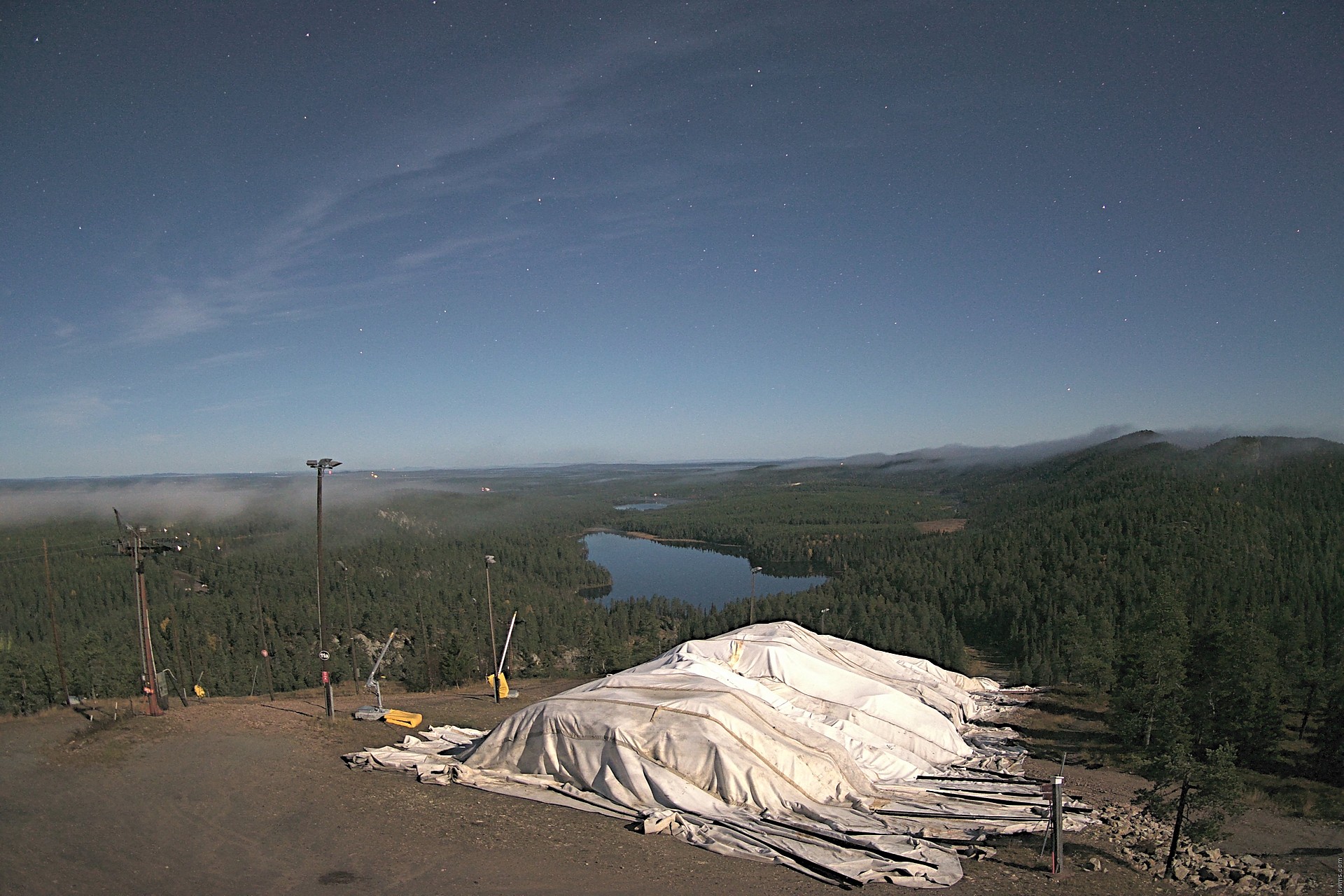 Ruka Pessari Summit snow cam captured at 27 September 2026 at 11:59 pm GMT+3