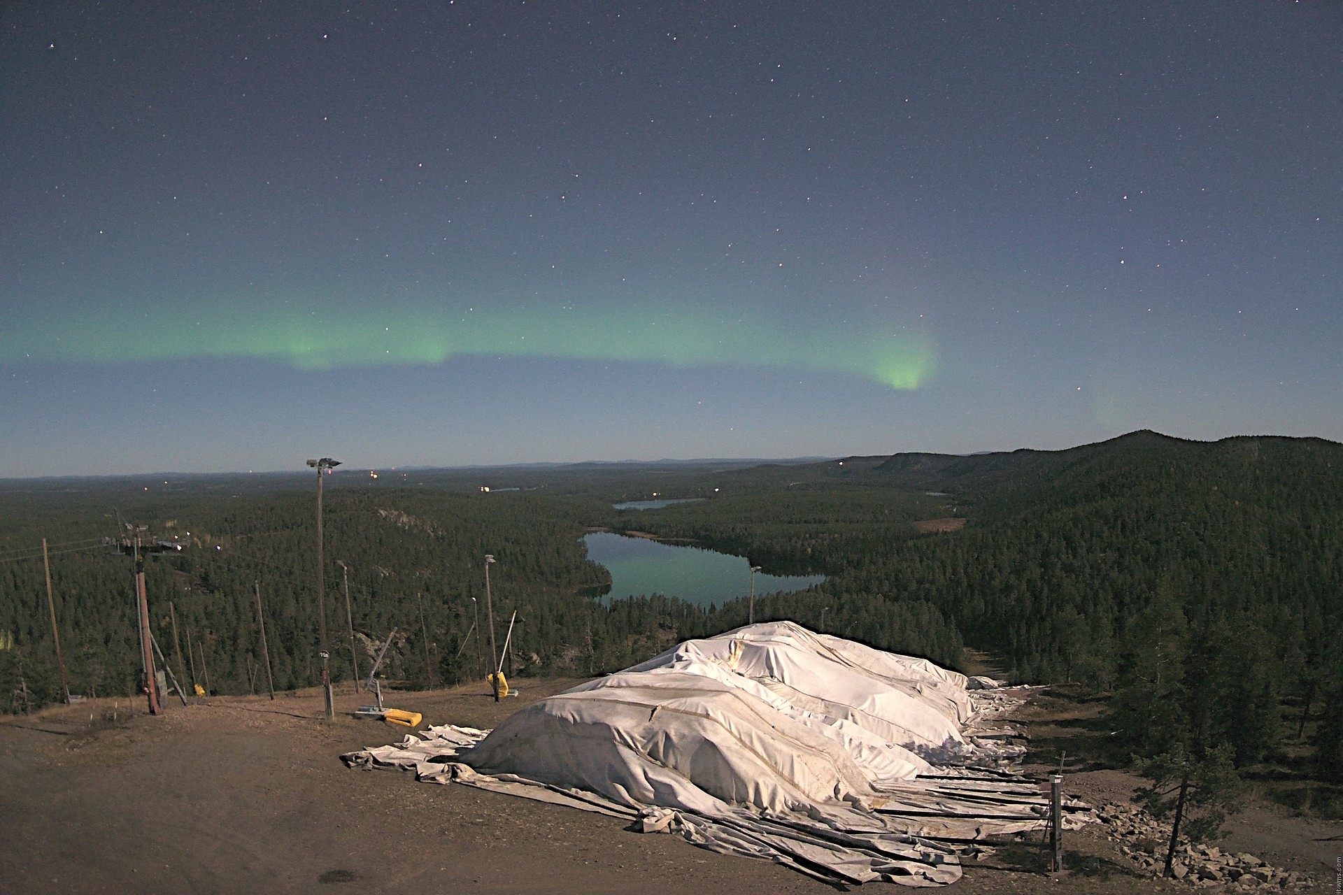 Ruka Pessari Summit snow cam captured at 29 September 2026 at 11:59 pm GMT+3