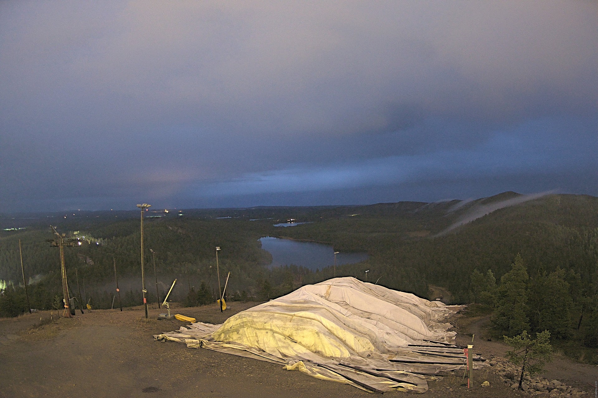 Ruka Pessari Summit snow cam captured at 6 October 2026 at 5:43 am GMT+3