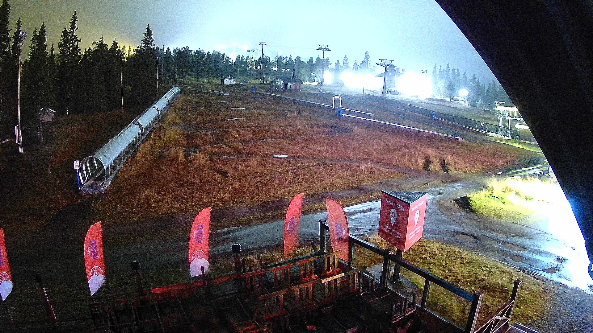 Ruka Rosa & Rudolf Family Park snow cam captured at 5 October 2026 at 11:01 pm GMT+3