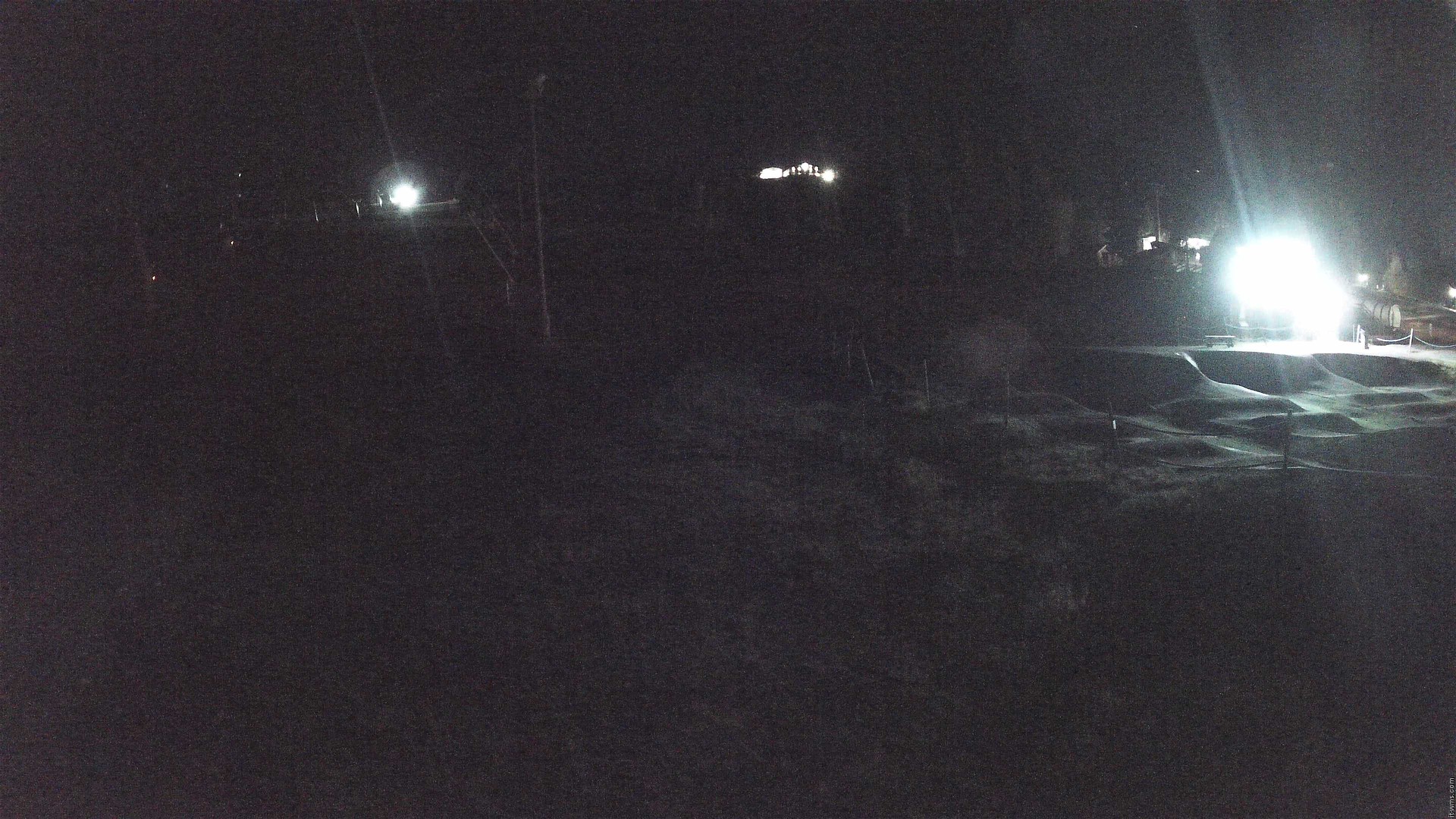 Ruka Ruka Park Junior snow cam captured at 18 September 2026 at 11:04 pm GMT+3