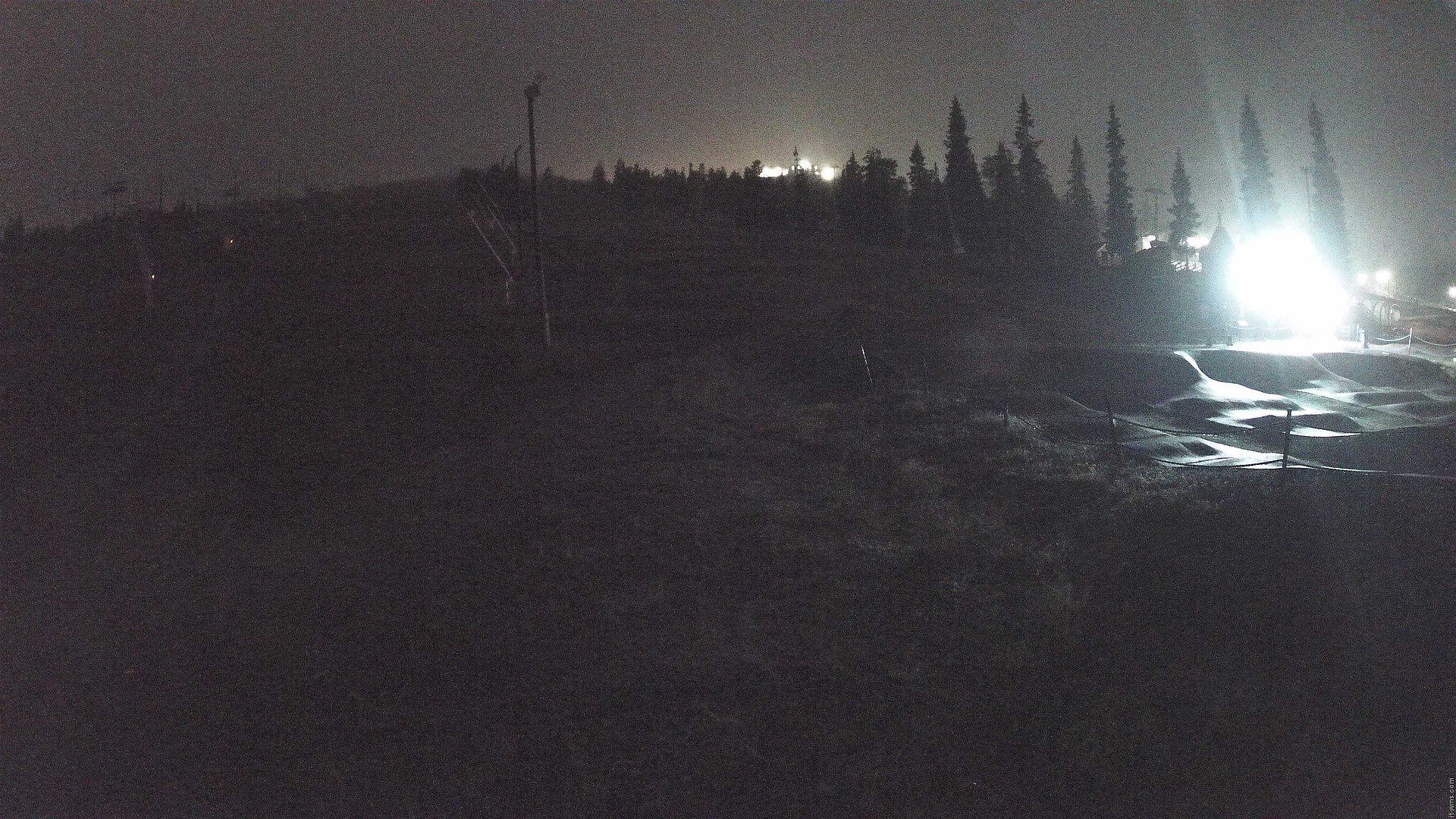 Ruka Ruka Park Junior snow cam captured at 26 September 2026 at 11:07 pm GMT+3