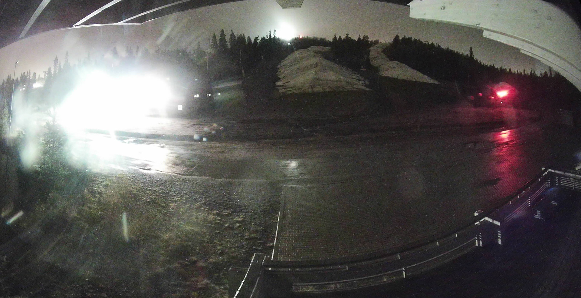 Ruka Saarua Taukotupa snow cam captured at 17 September 2026 at 11:03 pm GMT+3