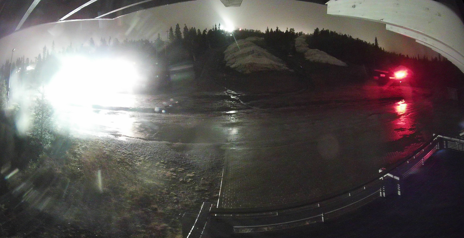 Ruka Saarua Taukotupa snow cam captured at 20 September 2026 at 11:10 pm GMT+3