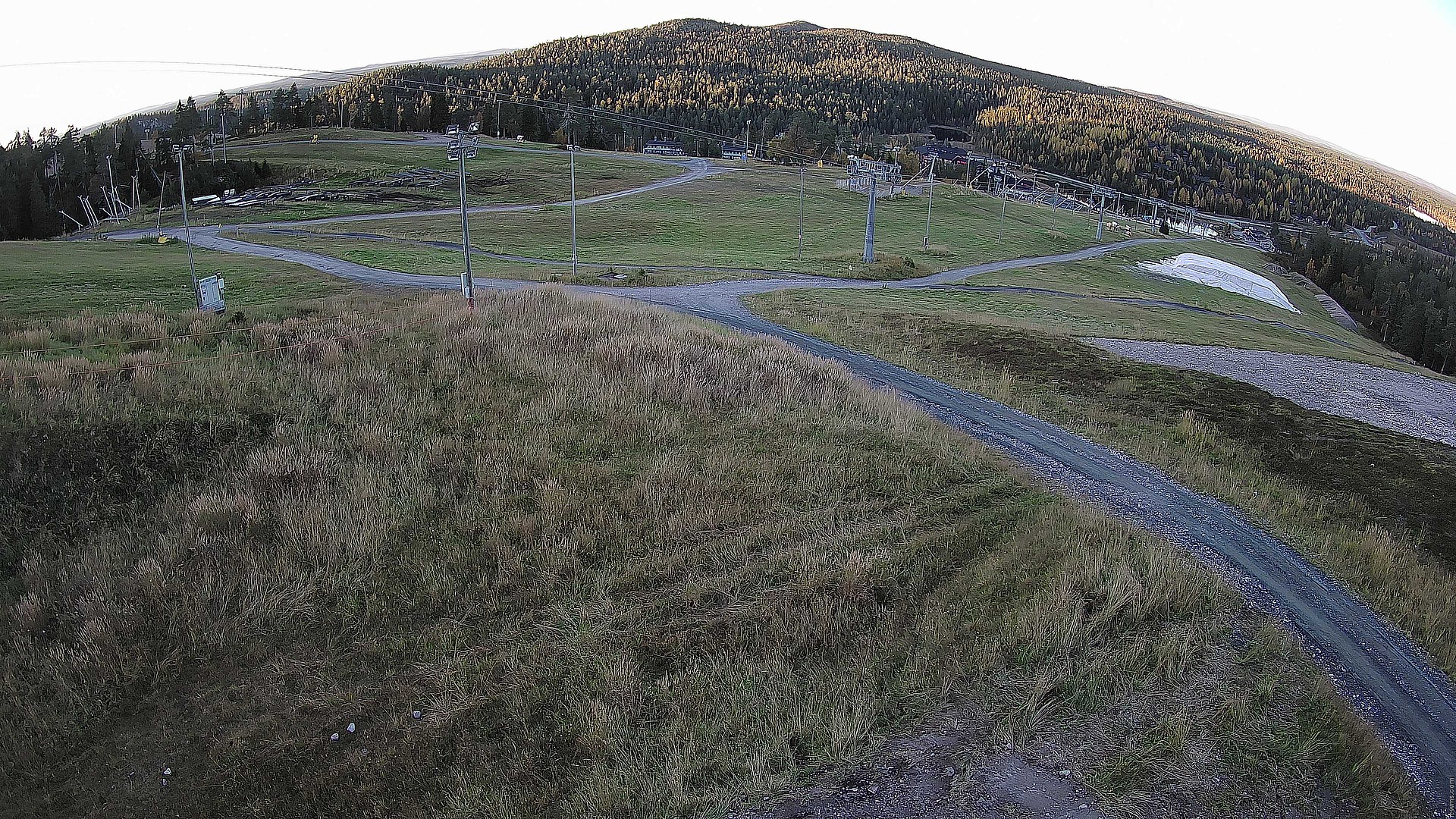 Ruka Vuosseli Slopes snow cam captured at 15 September 2026 at 7:08 pm GMT+3
