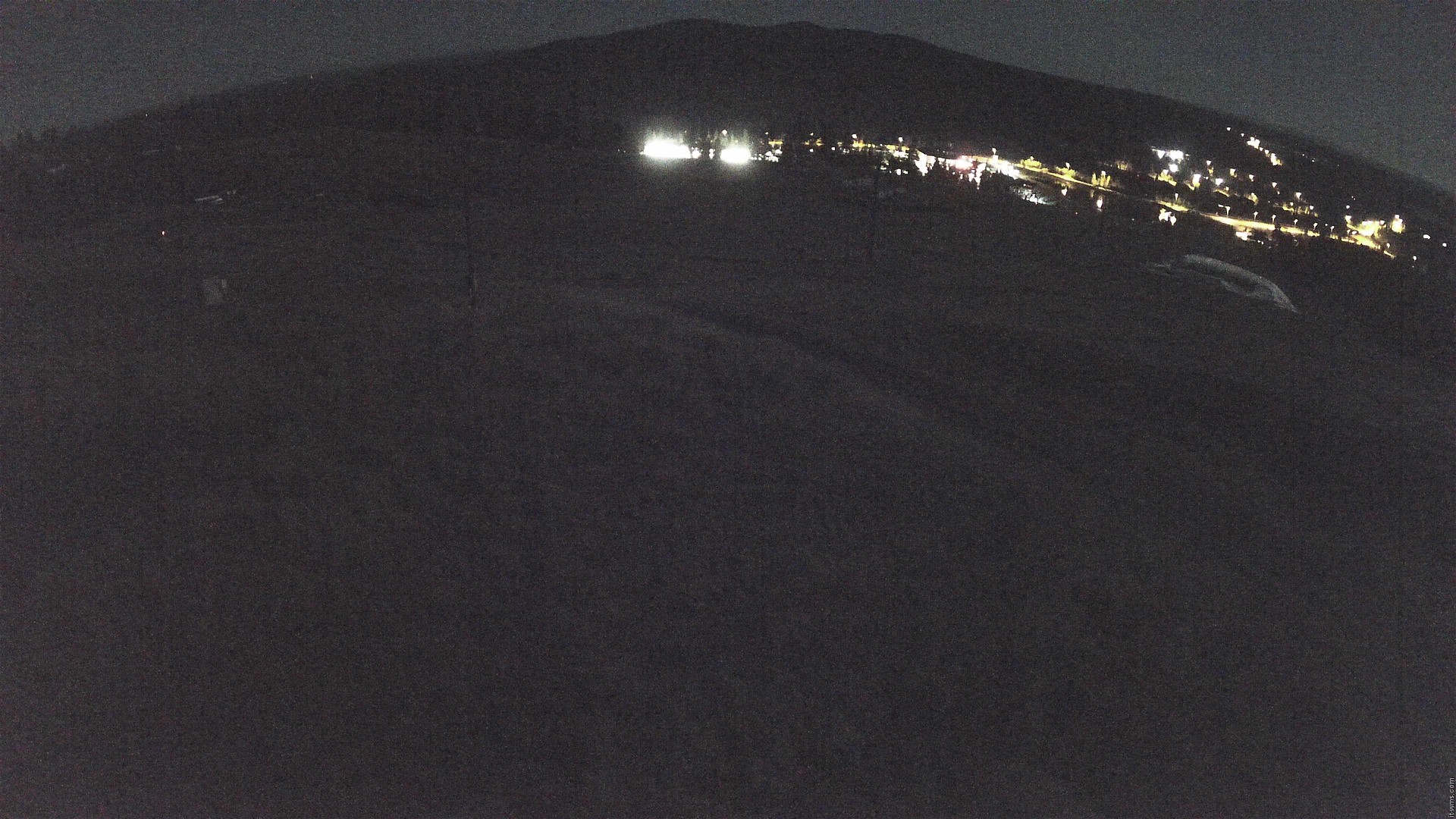 Ruka Vuosseli Slopes snow cam captured at 29 September 2026 at 11:04 pm GMT+3