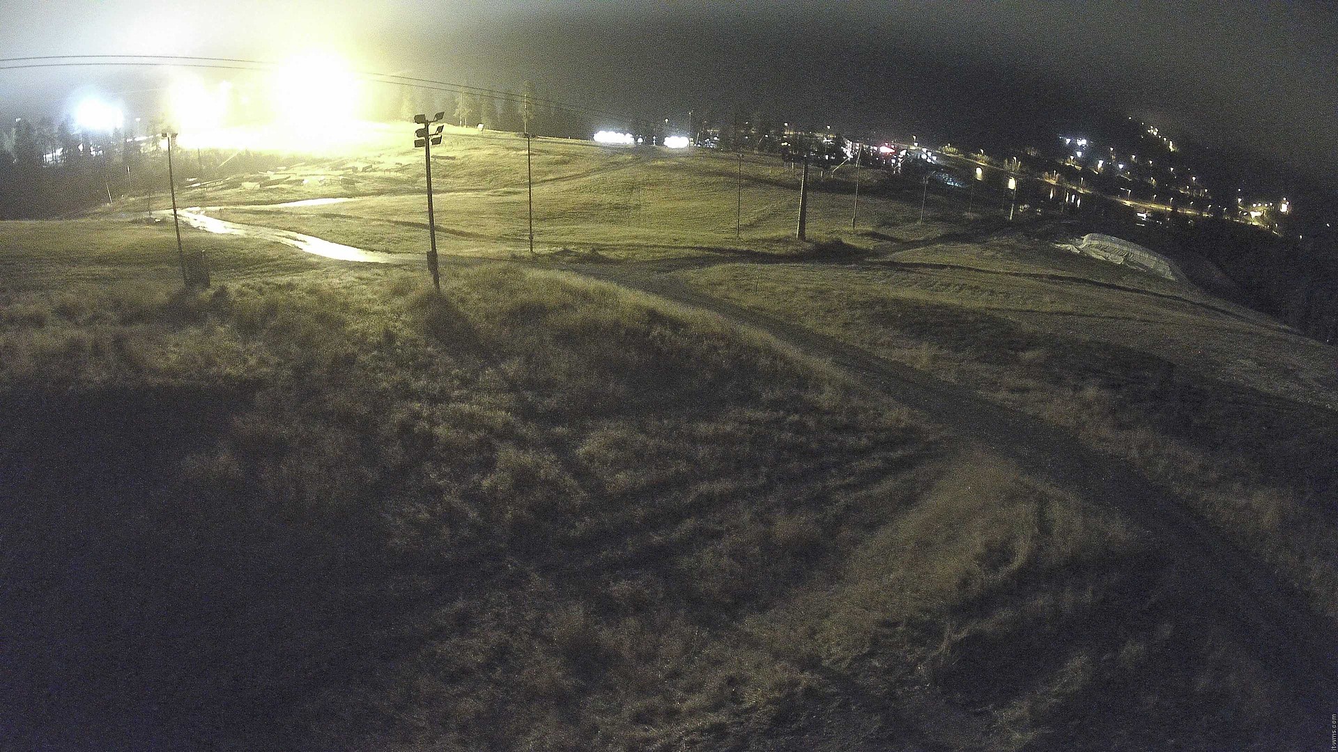 Ruka Vuosseli Slopes snow cam captured at 3 October 2026 at 11:04 pm GMT+3