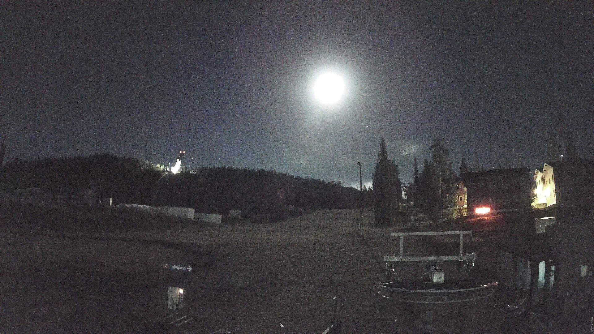 Ruka Talvijärvi snow cam captured at 27 September 2026 at 11:04 pm GMT+3