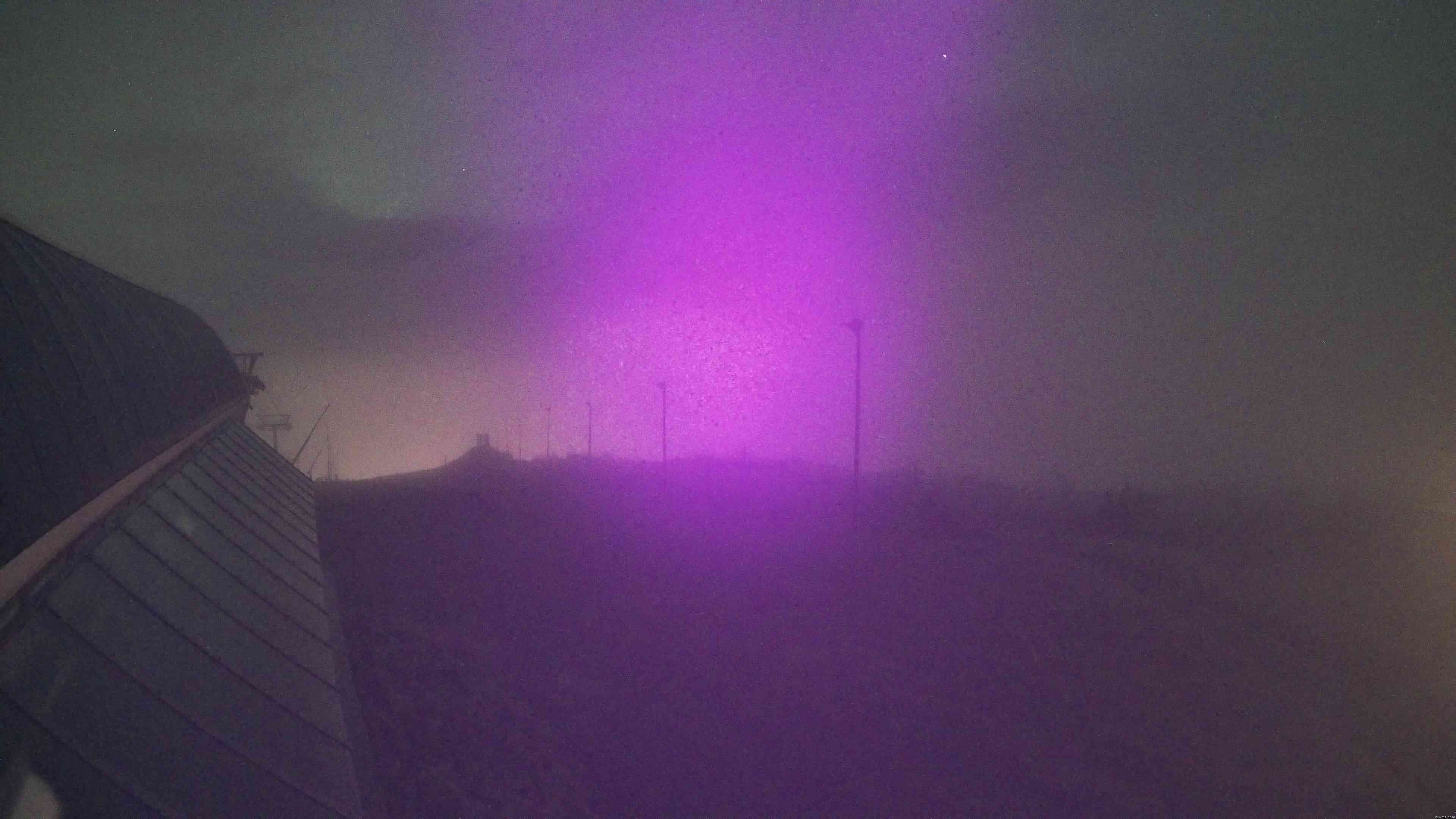 Pyhä PyhäExpress Summit snow cam captured at 4 October 2026 at 11:08 pm GMT+3
