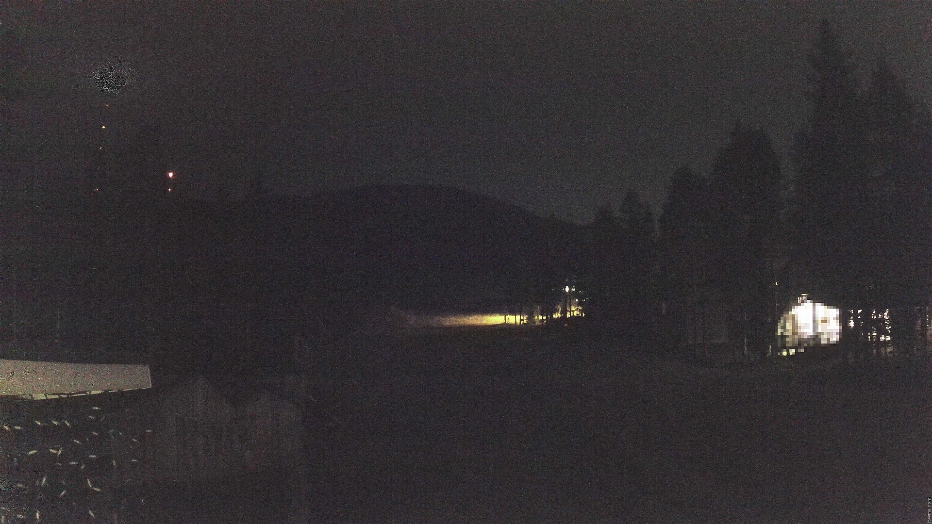 Pyhä Family Slopes Base snow cam captured at 28 September 2026 at 11:11 pm GMT+3