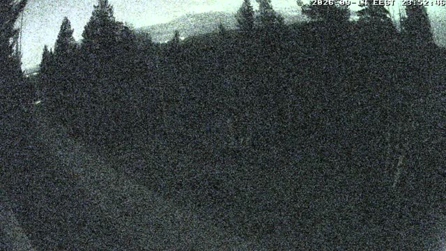 Saariselkä Saariselkä Ski Track Live snow cam captured at 14 September 2026 at 11:53 pm GMT+3