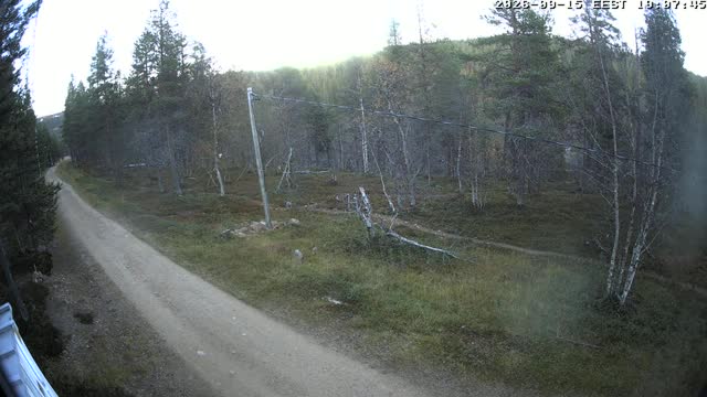 Saariselkä Saariselkä Ski Track Live snow cam captured at 15 September 2026 at 7:08 pm GMT+3