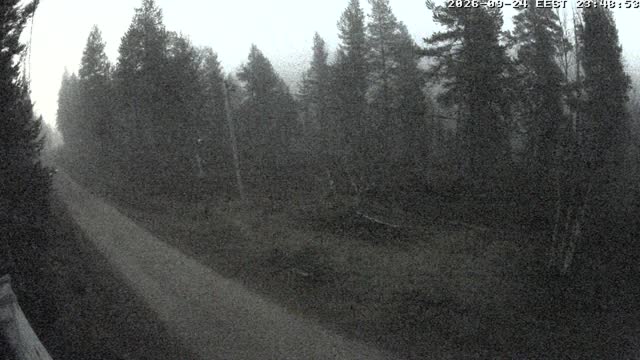 Saariselkä Saariselkä Ski Track Live snow cam captured at 24 September 2026 at 11:49 pm GMT+3