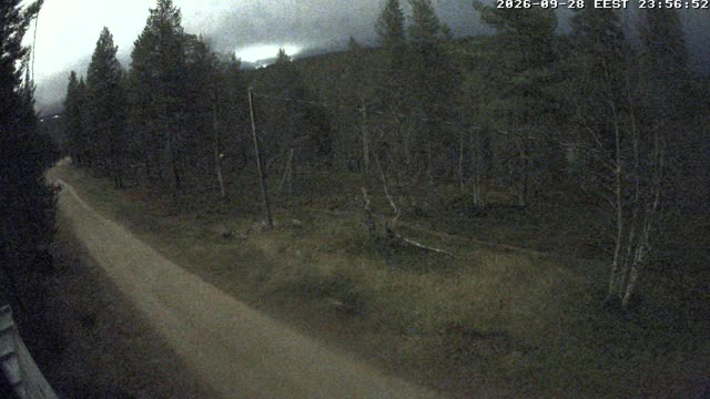 Saariselkä Saariselkä Ski Track Live snow cam captured at 28 September 2026 at 11:57 pm GMT+3