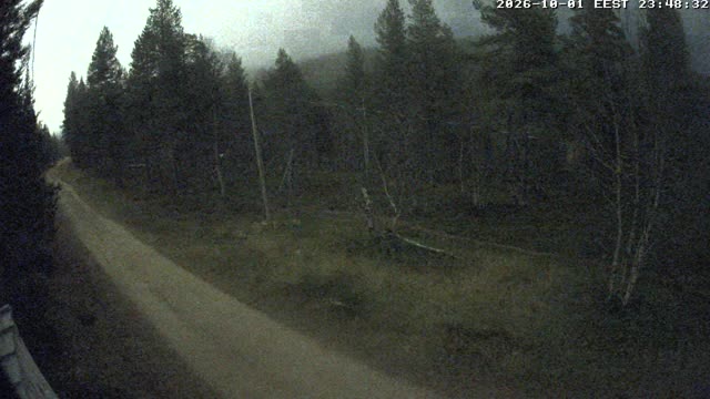 Saariselkä Saariselkä Ski Track Live snow cam captured at 1 October 2026 at 11:48 pm GMT+3