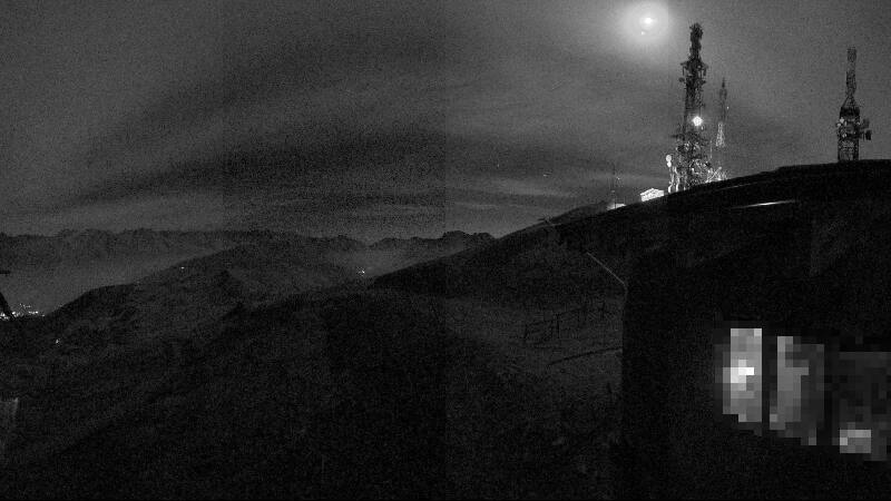 Sestriere Monte Fraiteve snow cam captured at 28 September 2026 at 11:51 pm GMT+2
