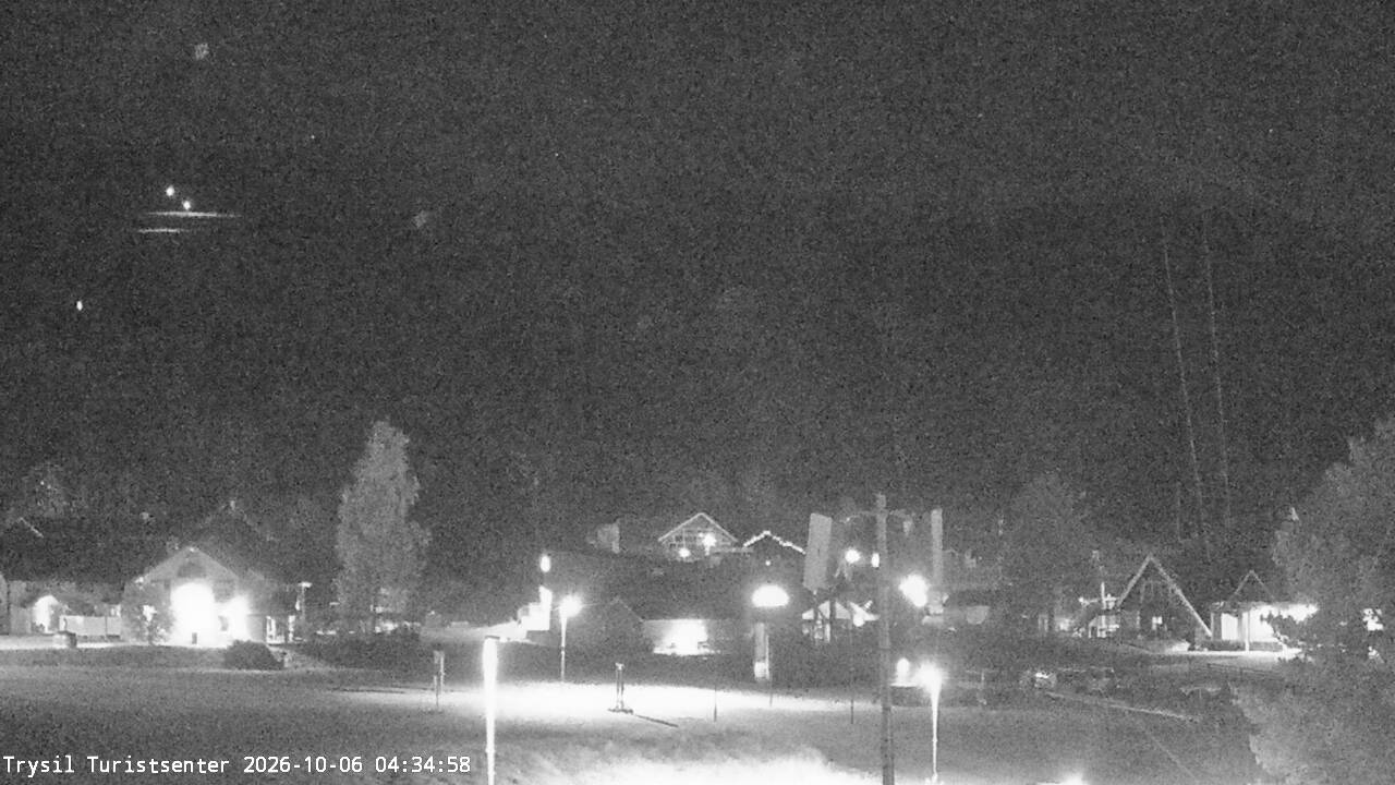 Trysil Trysil Tourist Centre snow cam captured at 6 October 2026 at 4:39 am GMT+2