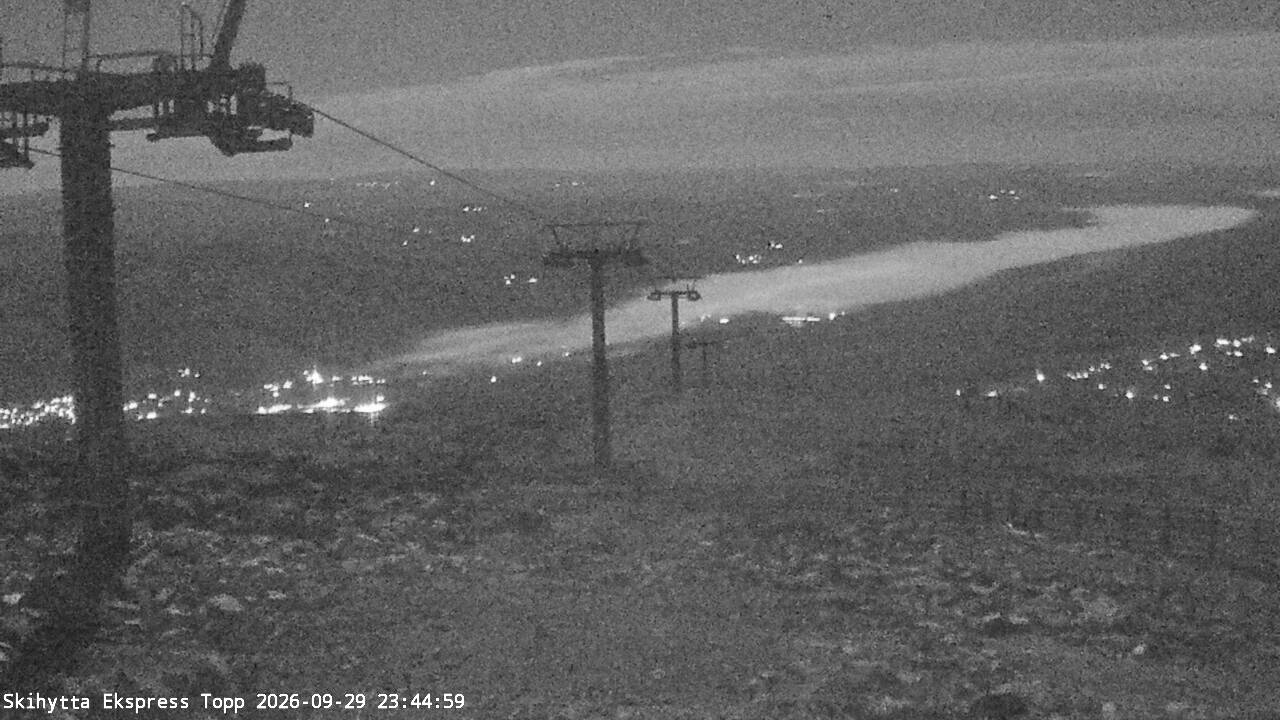 Trysil Skihytta Express Summit snow cam captured at 29 September 2026 at 11:46 pm GMT+2