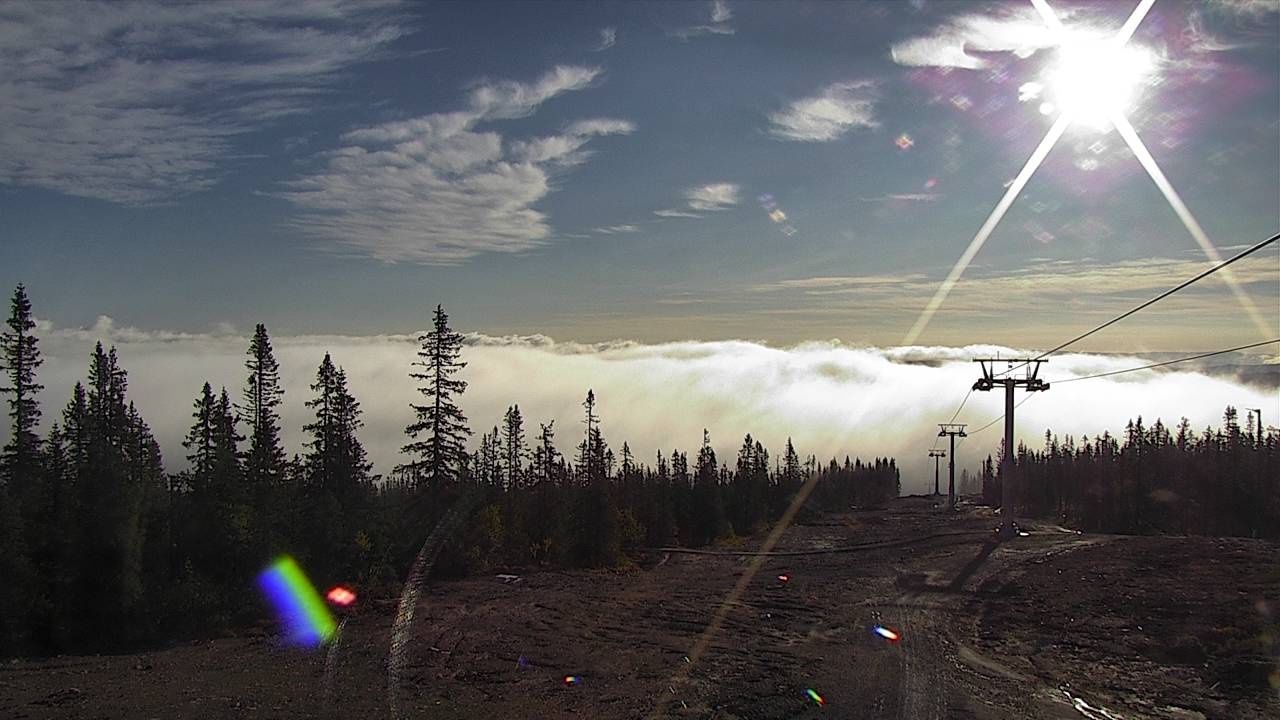 Trysil Trysil Gondola Summit snow cam captured at 13 September 2026 at 9:10 am GMT+2