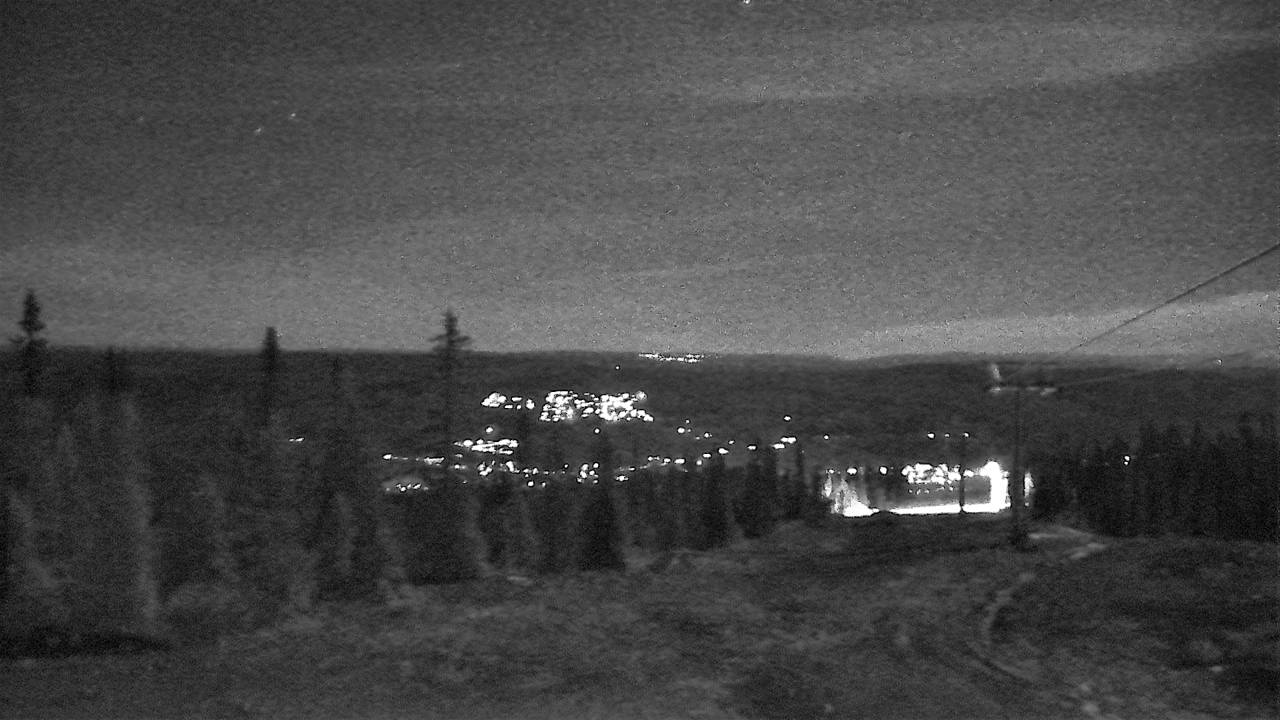 Trysil Trysil Gondola Summit snow cam captured at 29 September 2026 at 11:48 pm GMT+2