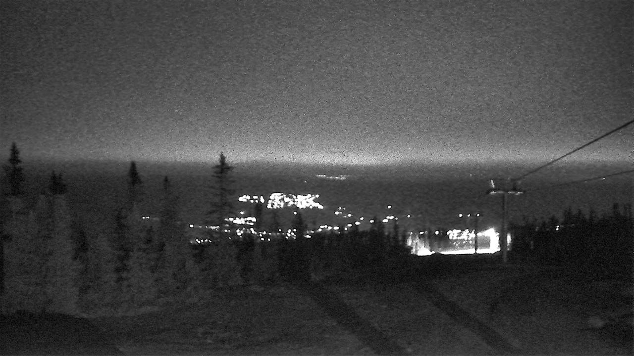 Trysil Trysil Gondola Summit snow cam captured at 30 September 2026 at 11:45 pm GMT+2