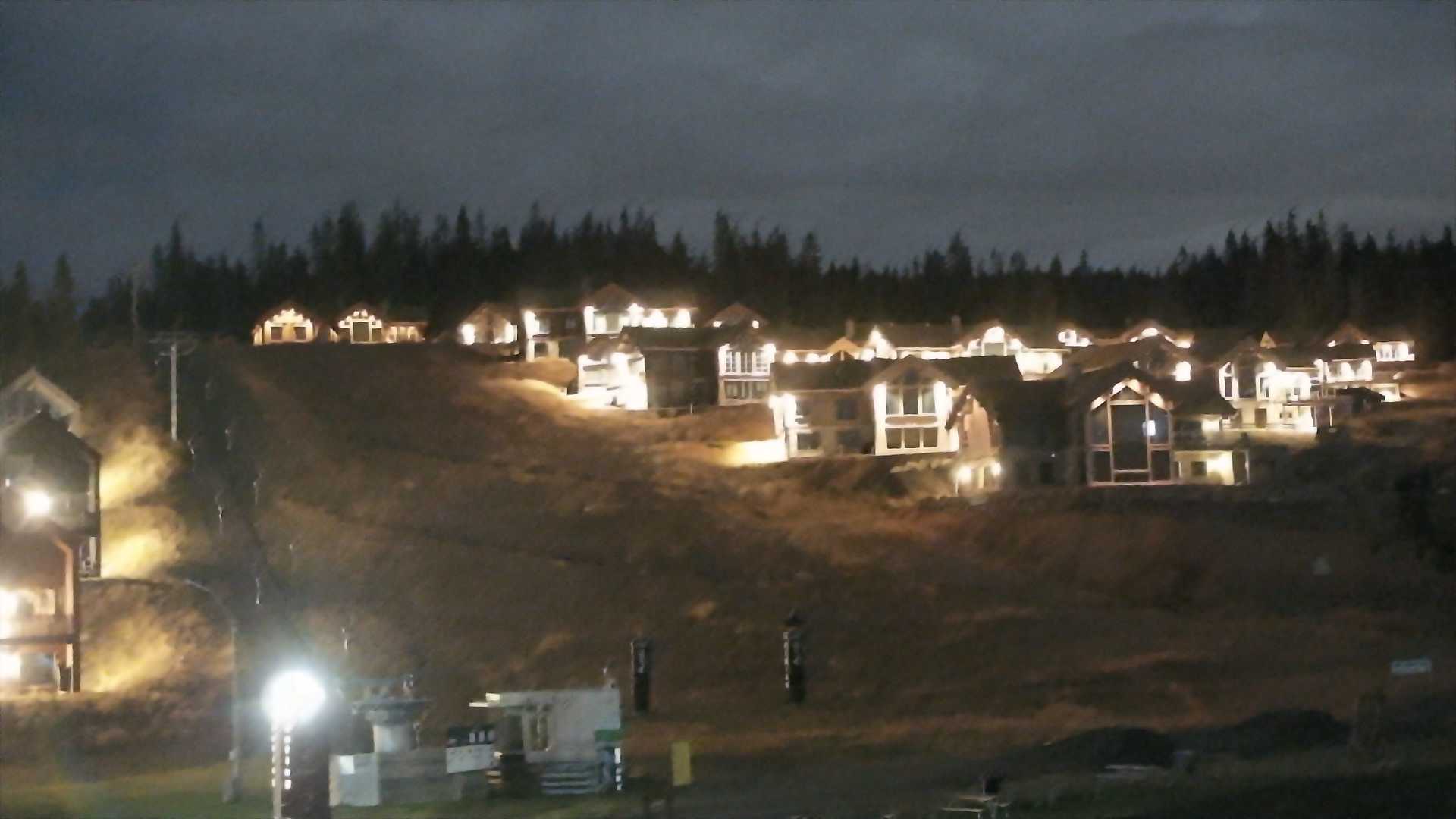 Hafjell Mosetertoppen - View 2 snow cam captured at 30 September 2026 at 5:31 am GMT+2