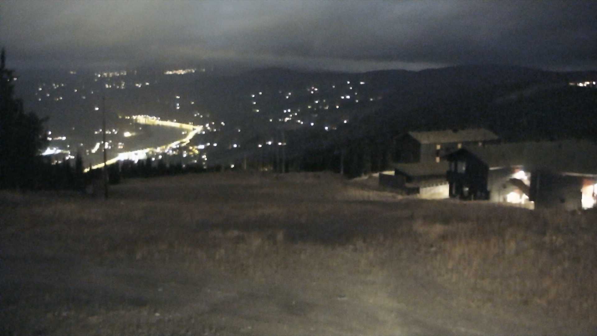 Hafjell Mosetertoppen - View 3 snow cam captured at 27 September 2026 at 11:59 pm GMT+2