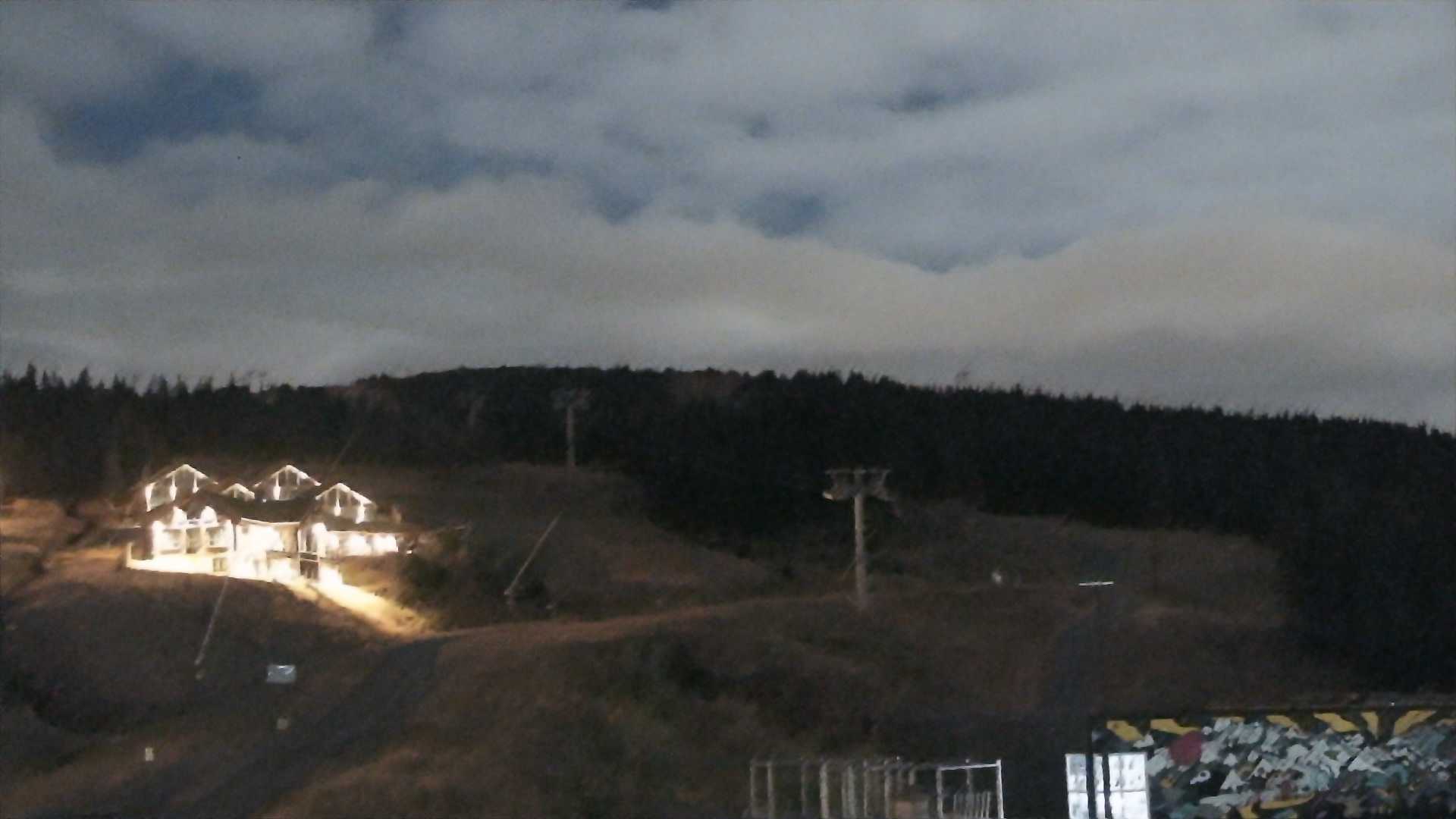 Hafjell Mosetertoppen - View 4 snow cam captured at 30 September 2026 at 5:31 am GMT+2