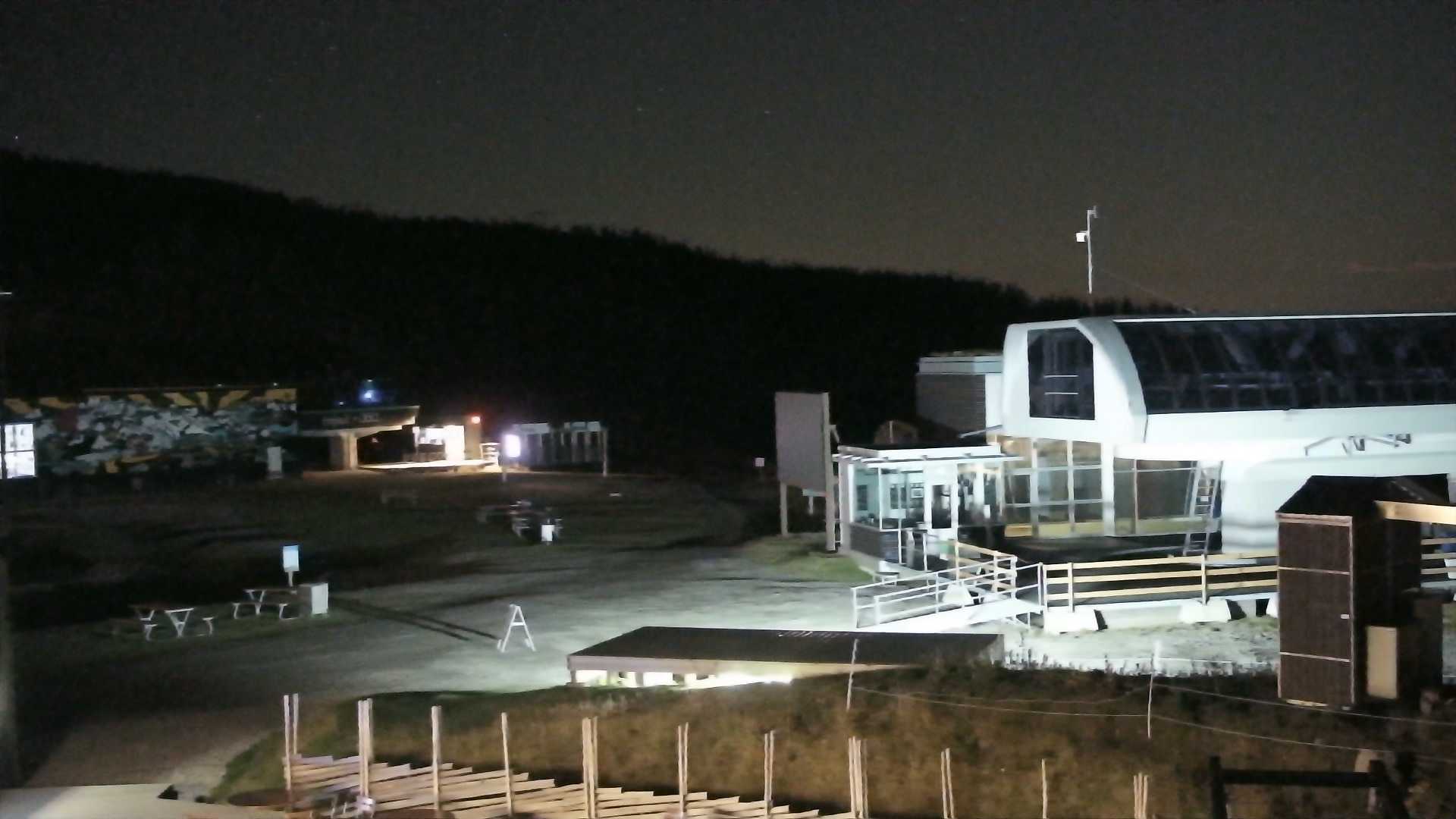 Hafjell Mosetertoppen - View 5 snow cam captured at 21 September 2026 at 11:54 pm GMT+2
