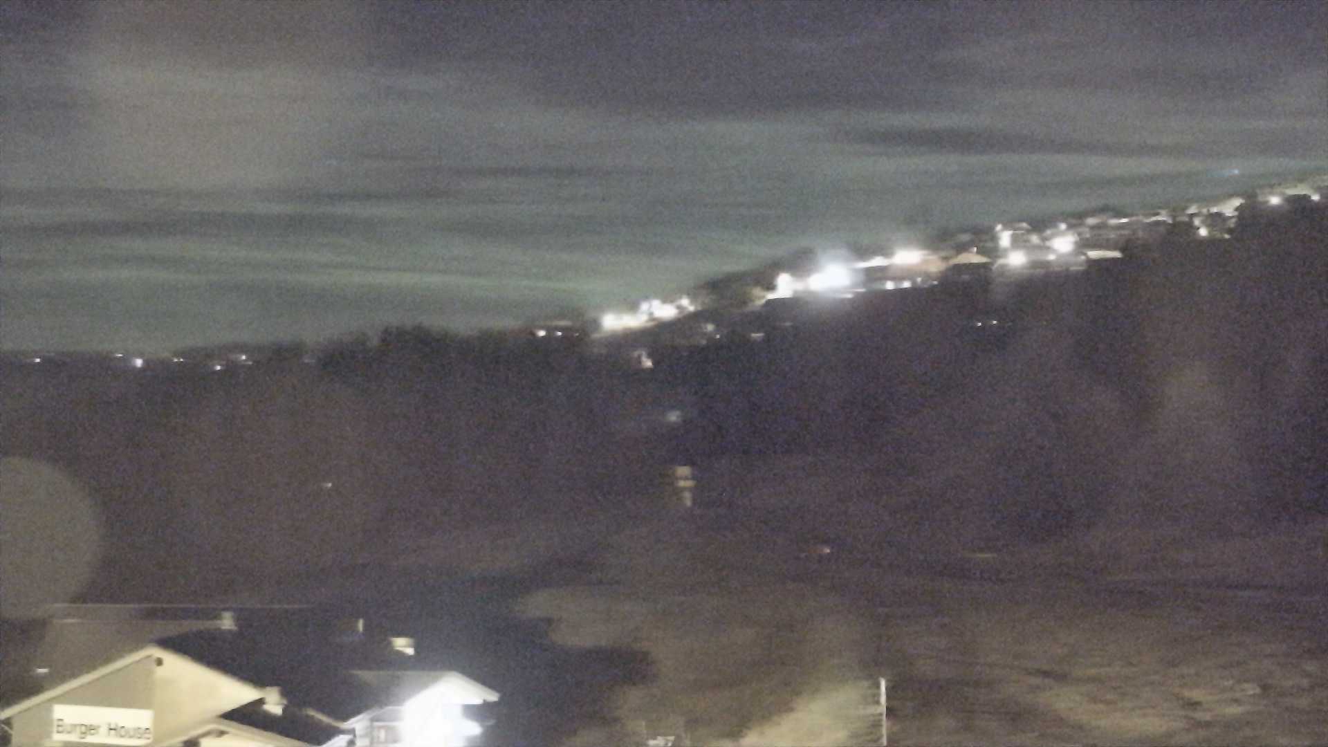 Hafjell Middle Station - View 1 snow cam captured at 14 September 2026 at 11:54 pm GMT+2