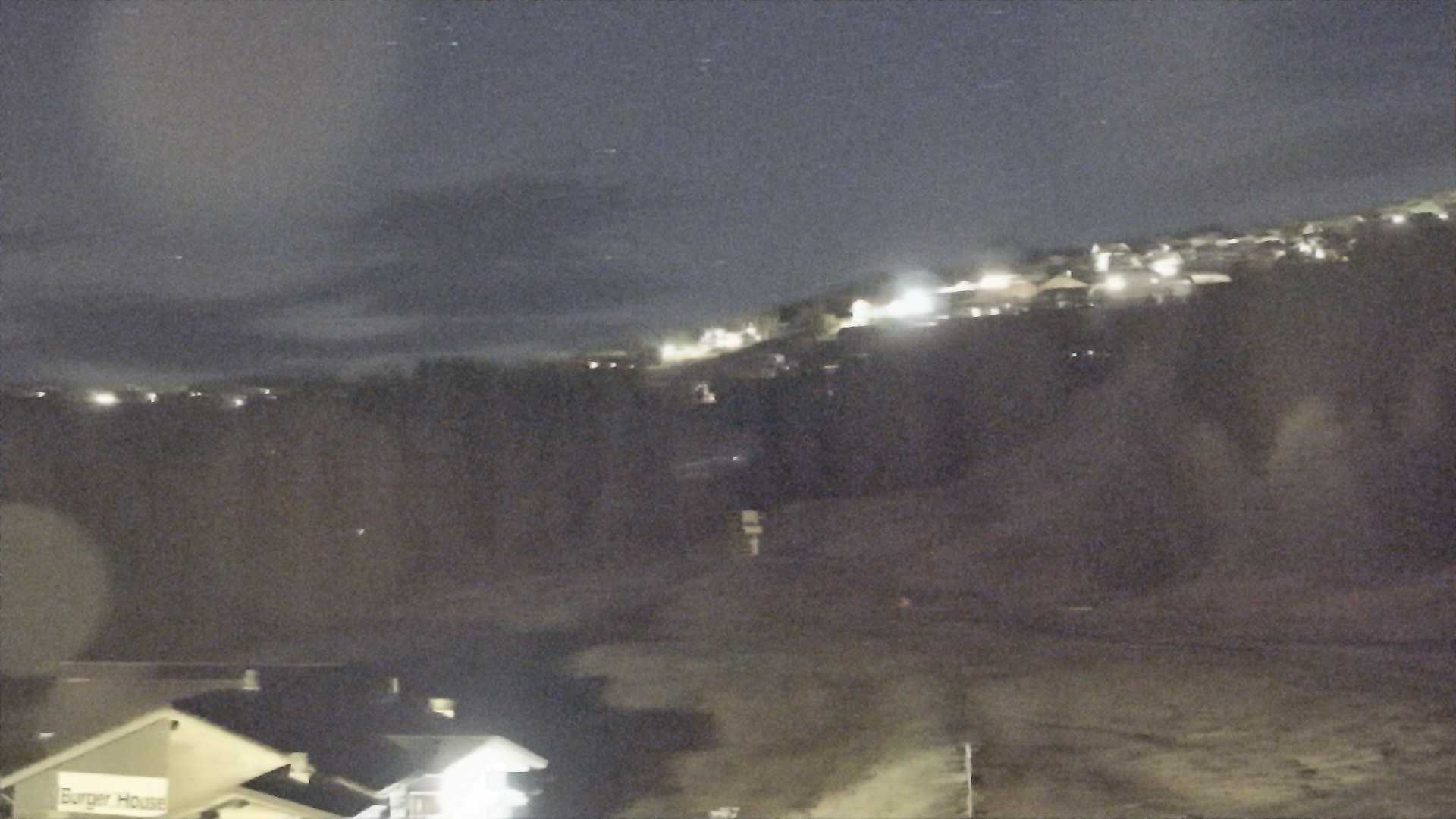 Hafjell Middle Station - View 1 snow cam captured at 21 September 2026 at 11:55 pm GMT+2