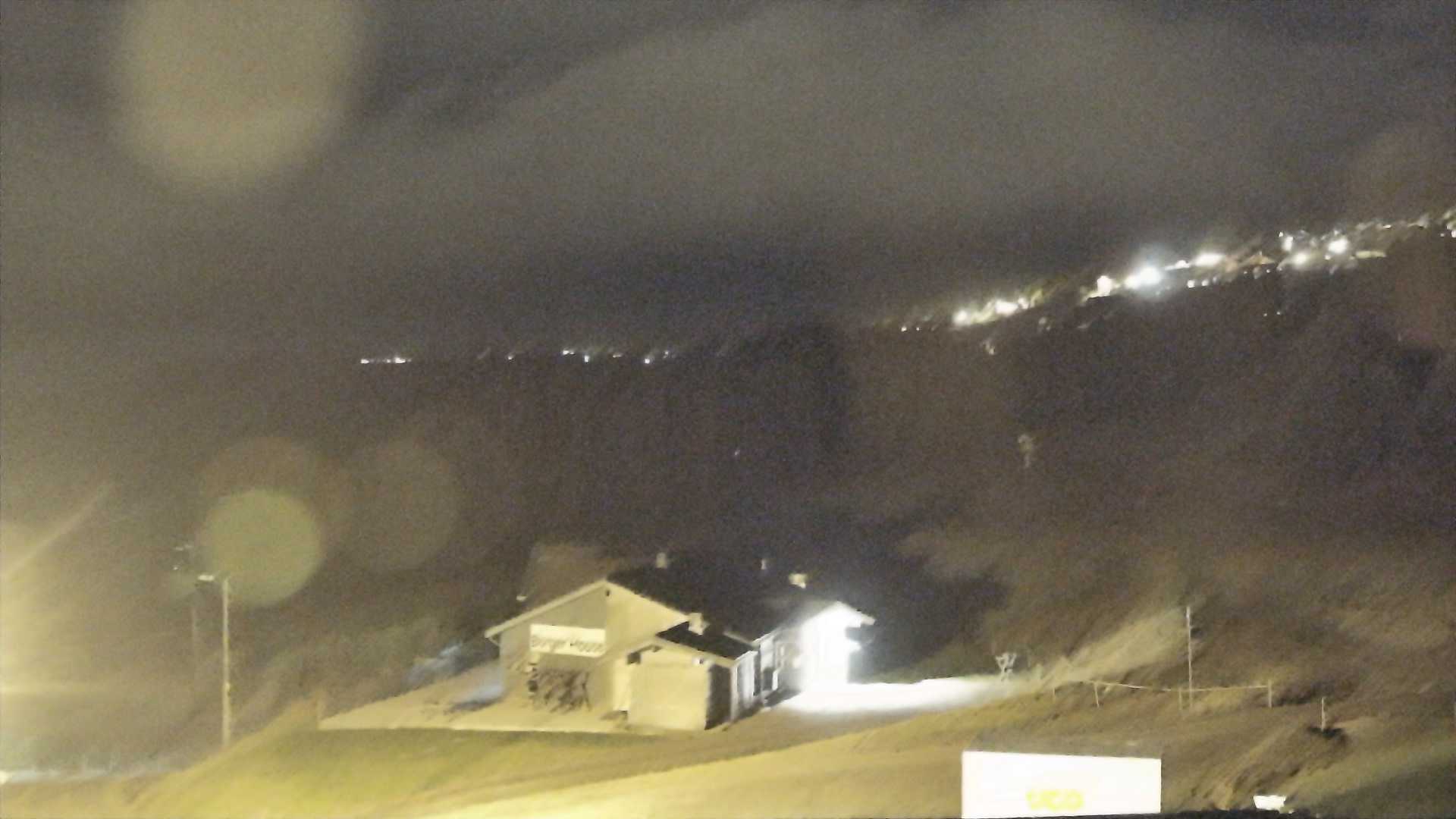 Hafjell Middle Station - View 3 snow cam captured at 17 September 2026 at 11:49 pm GMT+2