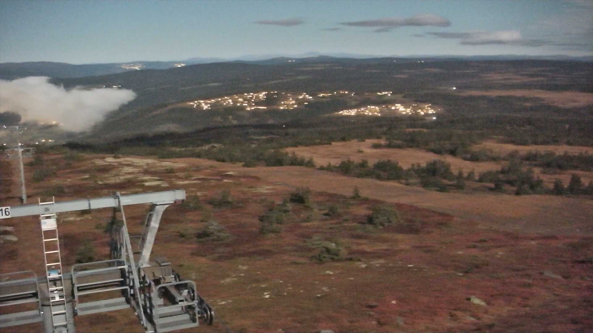 Hafjell Hafjelltoppen - View 3 snow cam captured at 28 September 2026 at 11:55 pm GMT+2