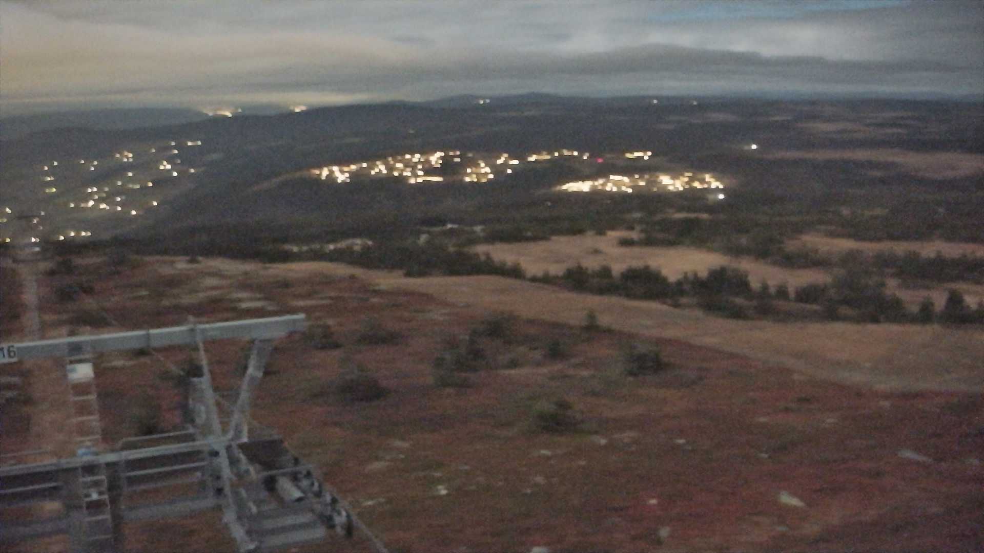 Hafjell Hafjelltoppen - View 3 snow cam captured at 30 September 2026 at 5:31 am GMT+2
